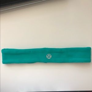 *LIKE NEW* Lululemon Teal Sport Headband 💚